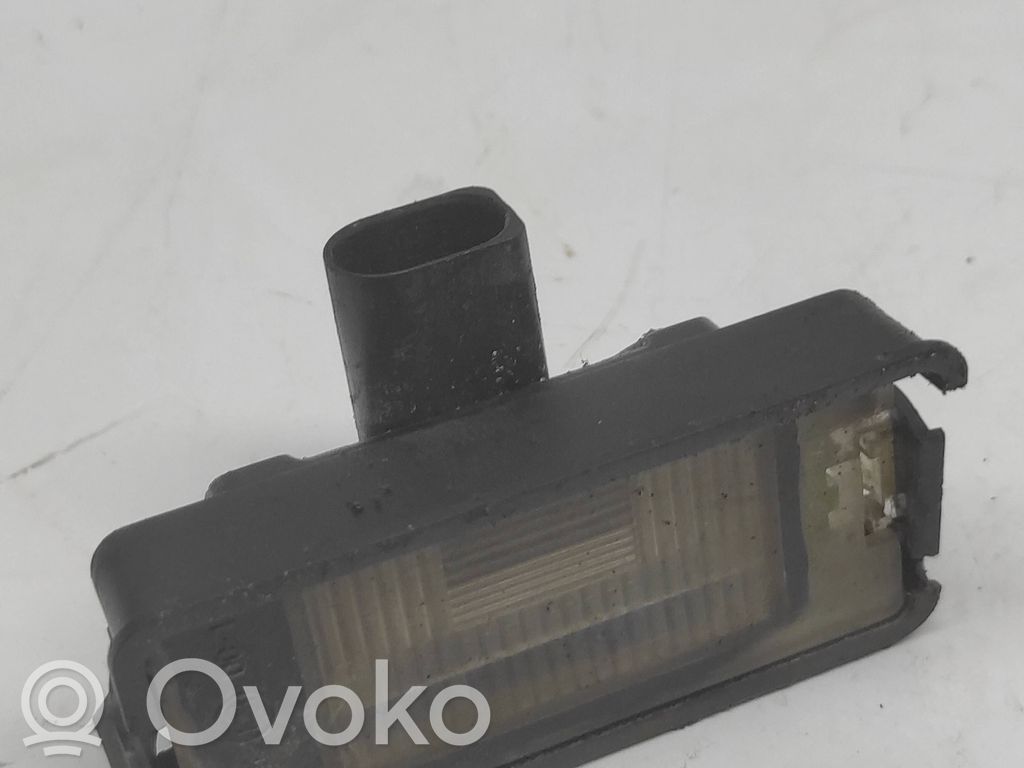 Seat Altea Lampa oświetlenia tylnej tablicy rejestracyjnej 