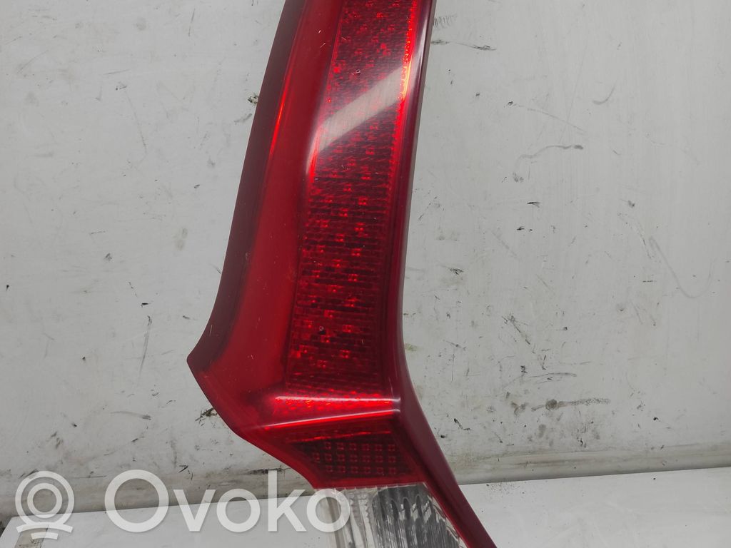 Volvo V70 Lampy tylnej klapy bagażnika 