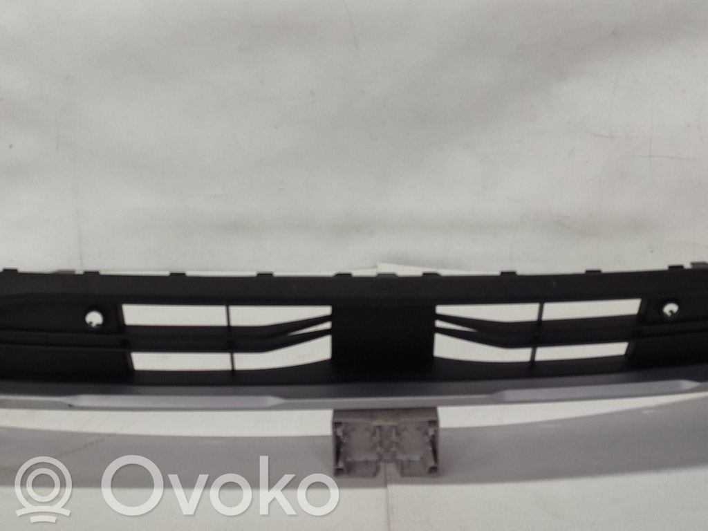 Front bumper   PV4B17C831A,D2A3B,102867