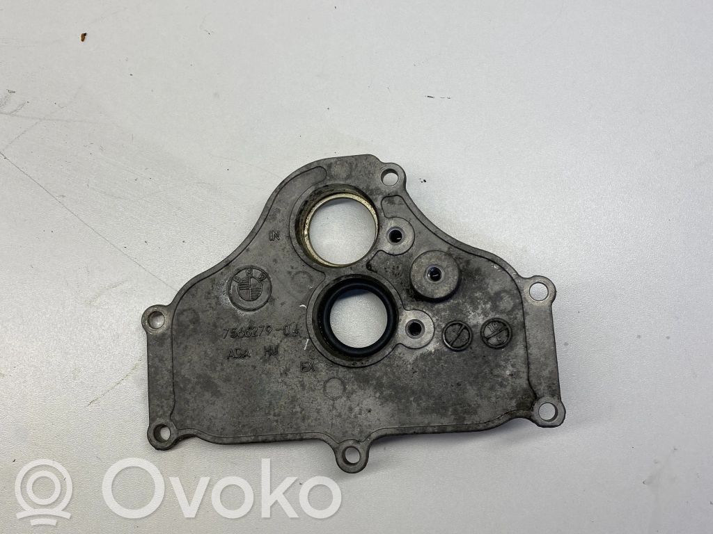 BMW 7 F01 F02 F03 F04 Inna część głowicy cylindra 