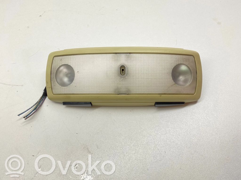 Volvo S80 Lampka podsufitki tylna 