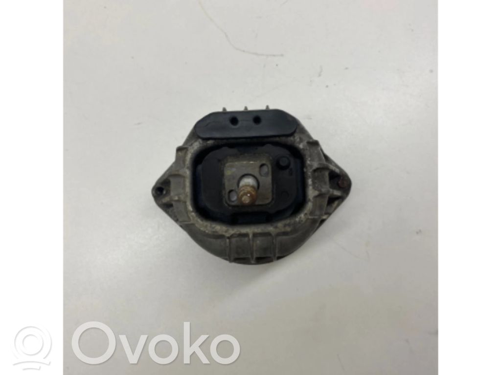 Engine mount bracket   13981112