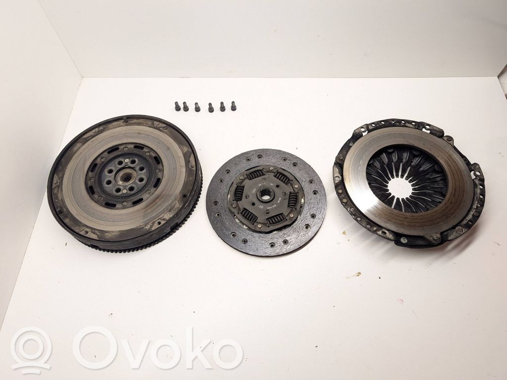 Audi A6 S6 C5 4B Sankabos komplektas 