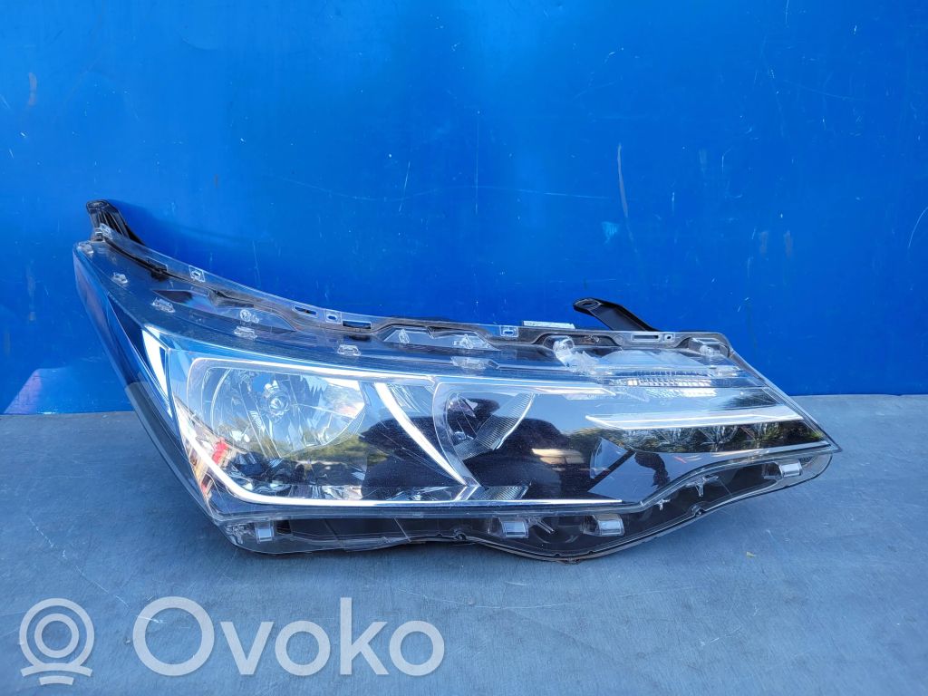 Headlight/headlamp   8111002L5000