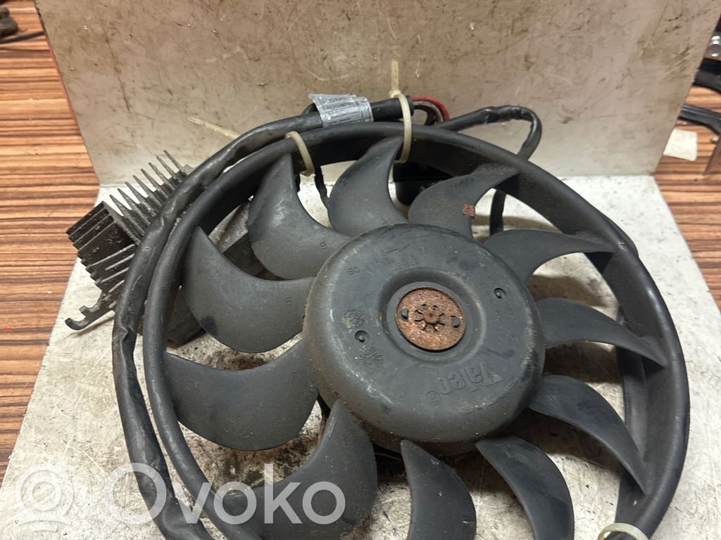 Audi A4 S4 B6 8E 8H Wentylator / Komplet 