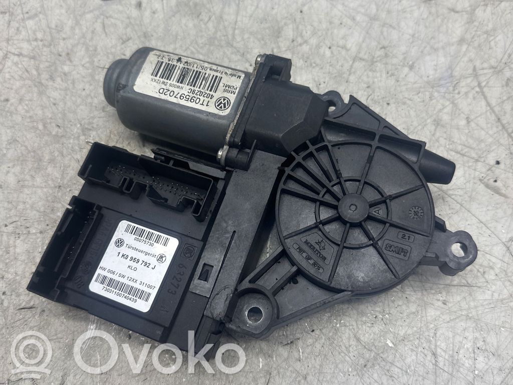 Volkswagen Golf Plus Silnik regulatora szyby drzwi przednich 