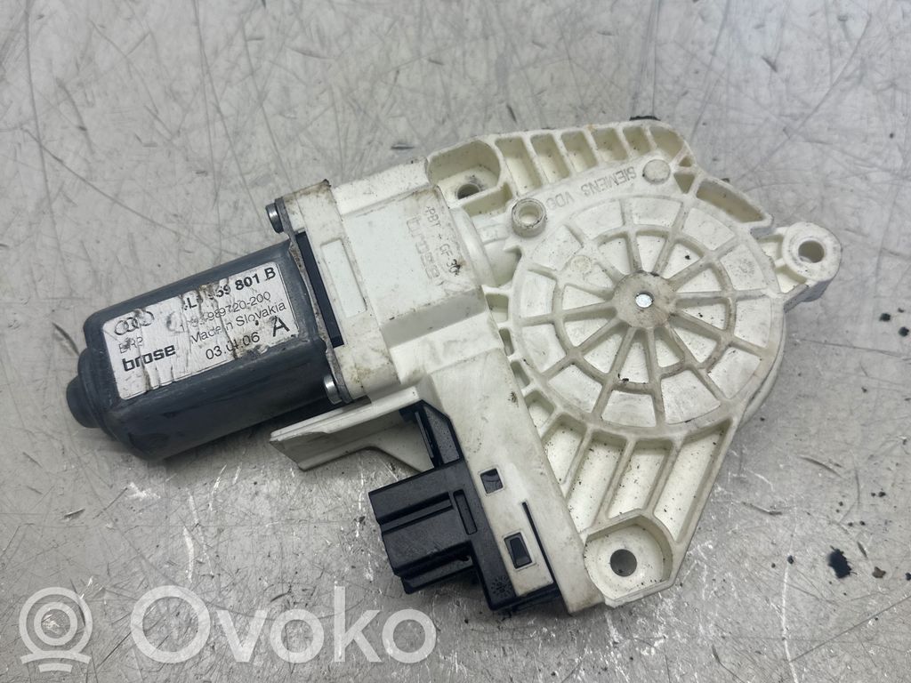 Audi Q7 4M Silniczek podnoszenia szyby drzwi tylnych 