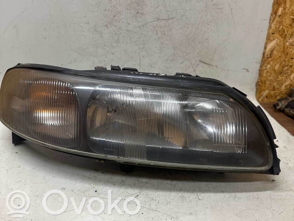 Volvo V70 Headlight/headlamp 