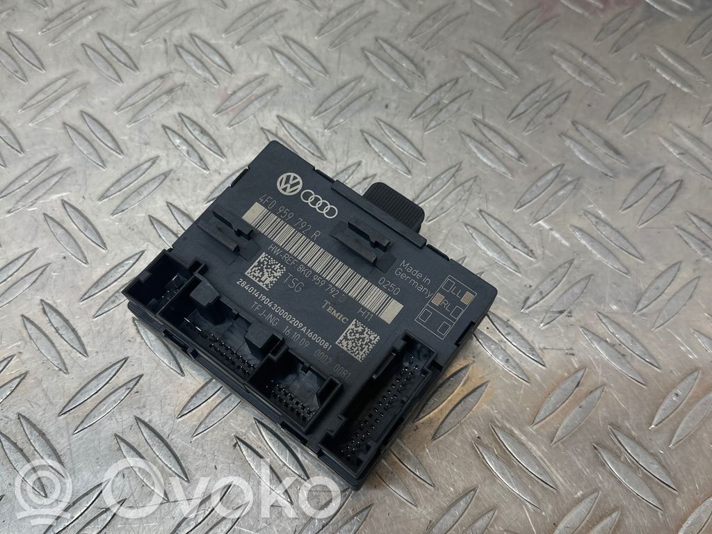 Unité de commande module de porte   4F0959792R,8K0959792D