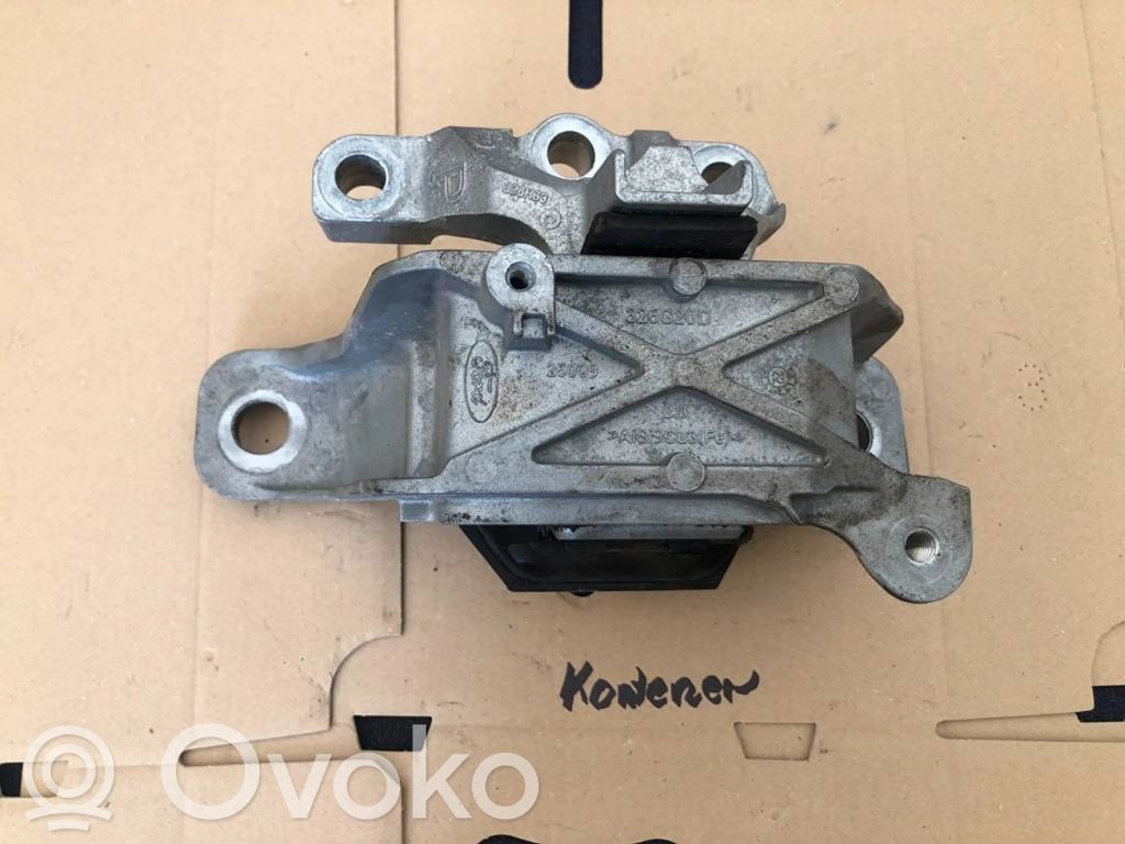 Engine mount bracket   LX616F012MB