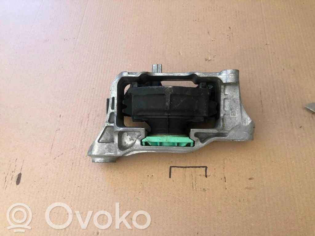 Ford Kuga III Engine mount vacuum valve 