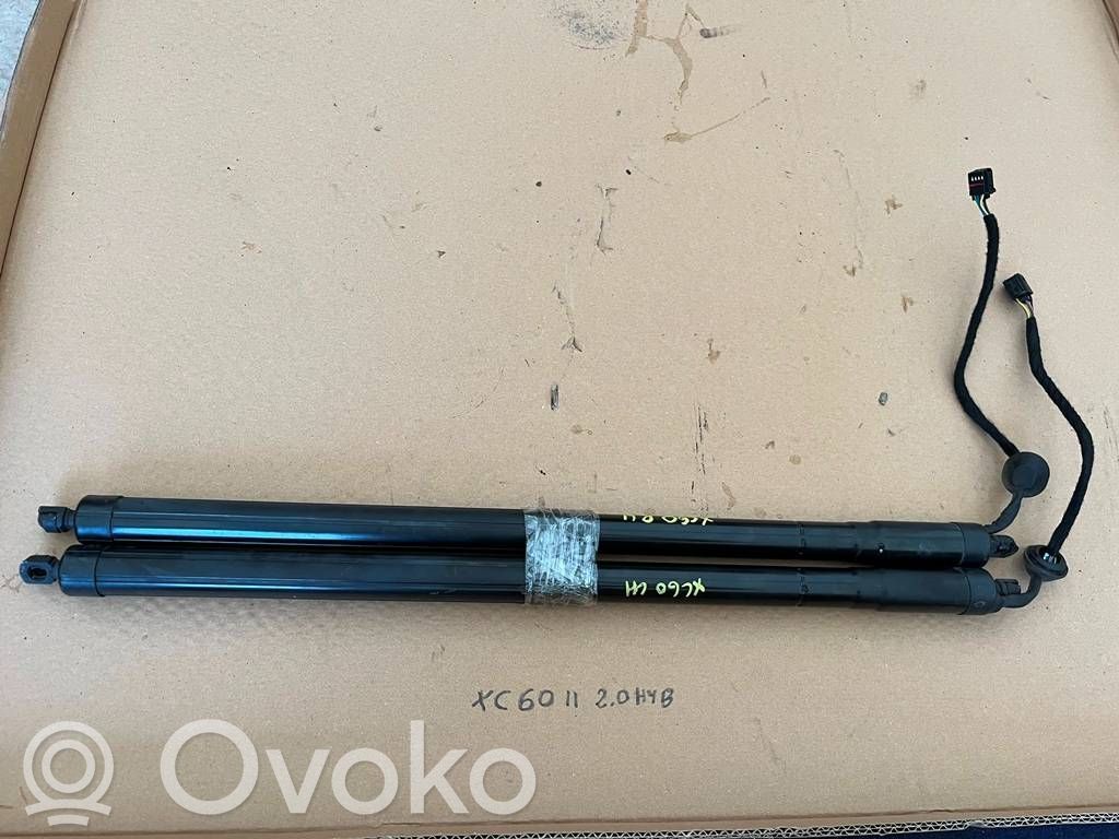 Volvo XC60 Amortizatorius galinio dangčio 