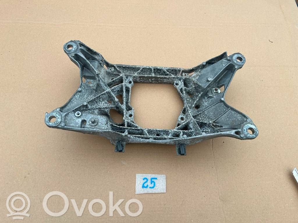 Audi Q7 4M Gearbox mounting bracket 