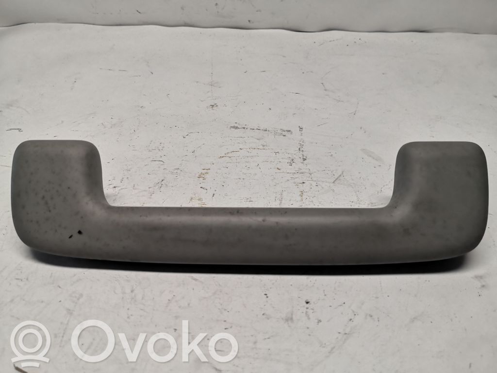 Audi A8 S8 D3 4E Rankenėlė priekinė 