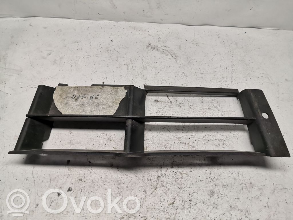 BMW 5 E39 Front bumper lower grill 