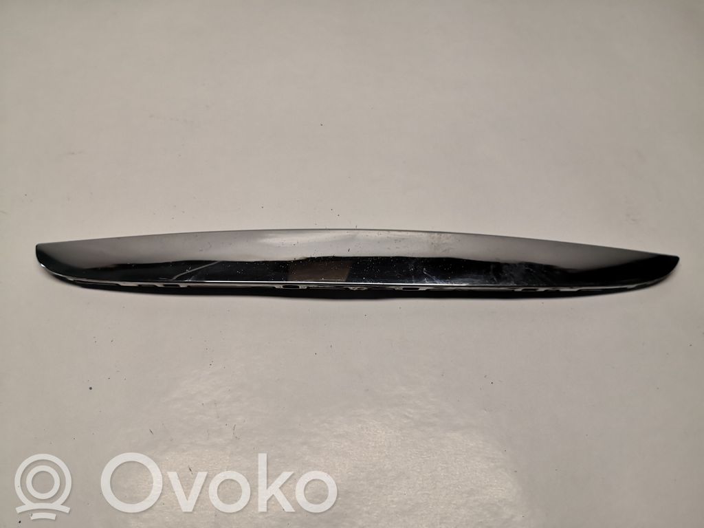 BMW 3 E90 E91 Dzinēja pārsega dekoratīvais režģis 