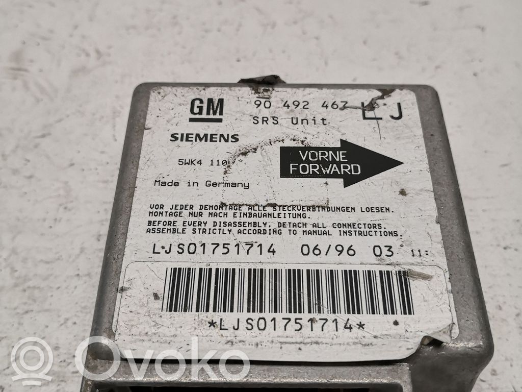 Opel Omega B1 Airbag control unit/module 