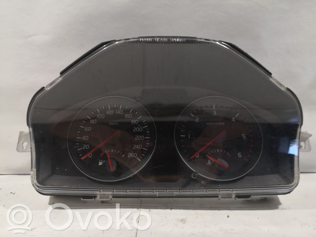 Volvo V50 Speedometer (instrument cluster) 