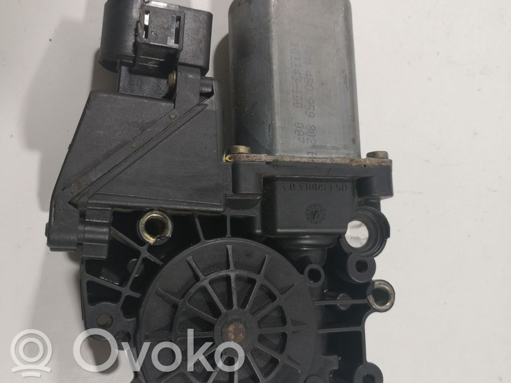 Audi A6 S6 C5 4B Fensterhebermotor Tür vorne 