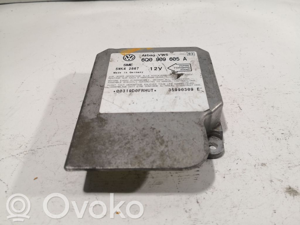 Volkswagen Golf IV Airbag control unit/module 