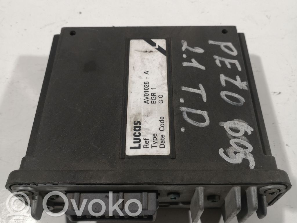 Peugeot 605 Comfort/convenience module 