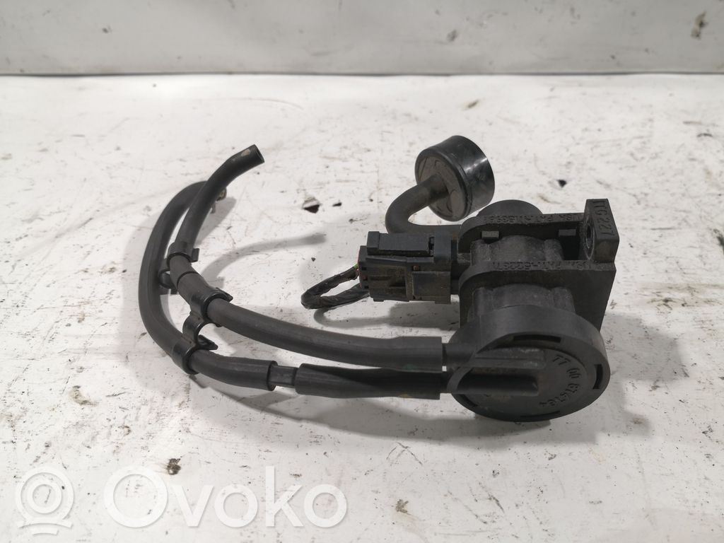 Volvo S40, V40 Solenoīda vārsts 