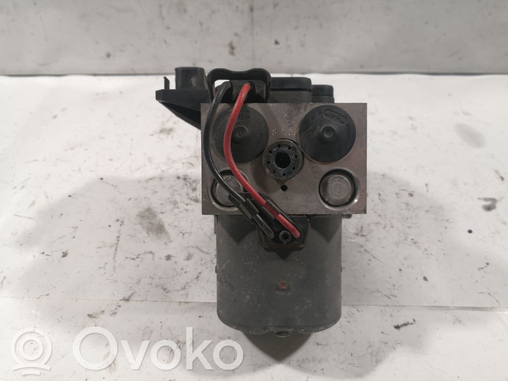 Volkswagen PASSAT B5 Hydraulikpumpe Verdeck 