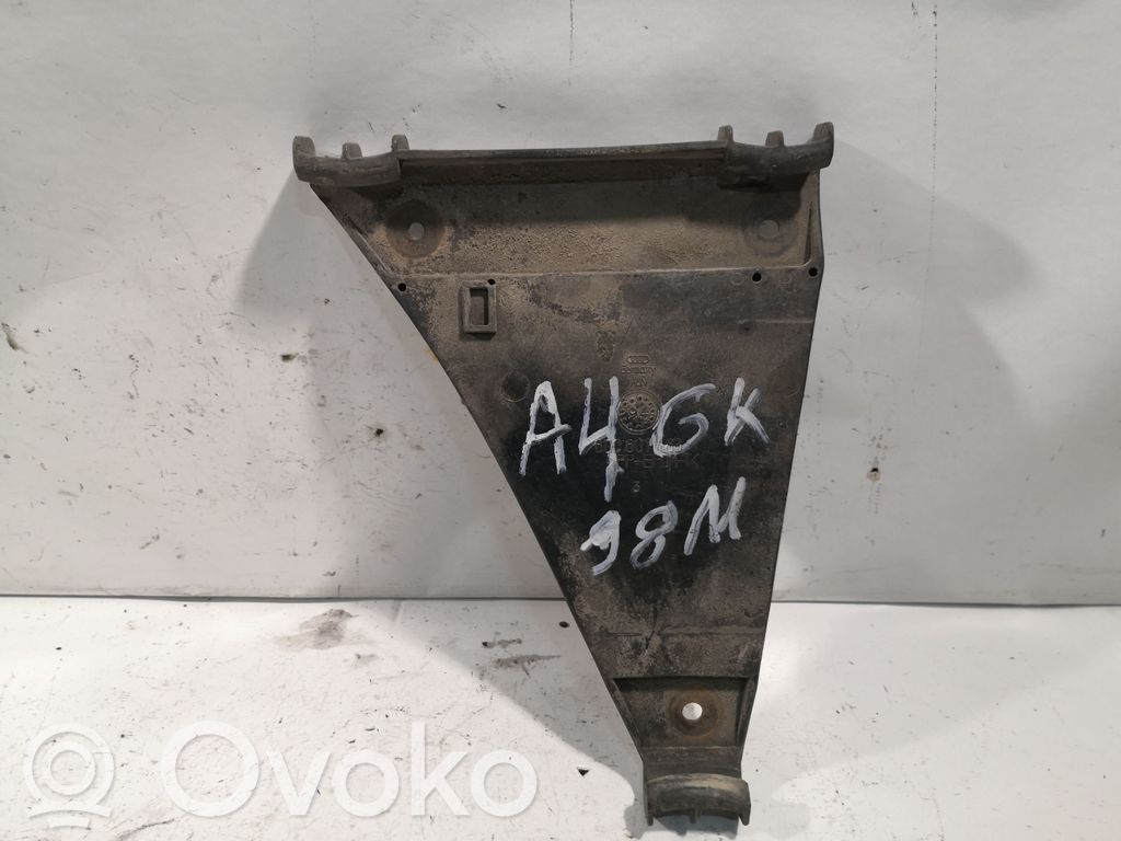 Audi A4 S4 B5 8D Soporte de montaje del parachoques trasero 