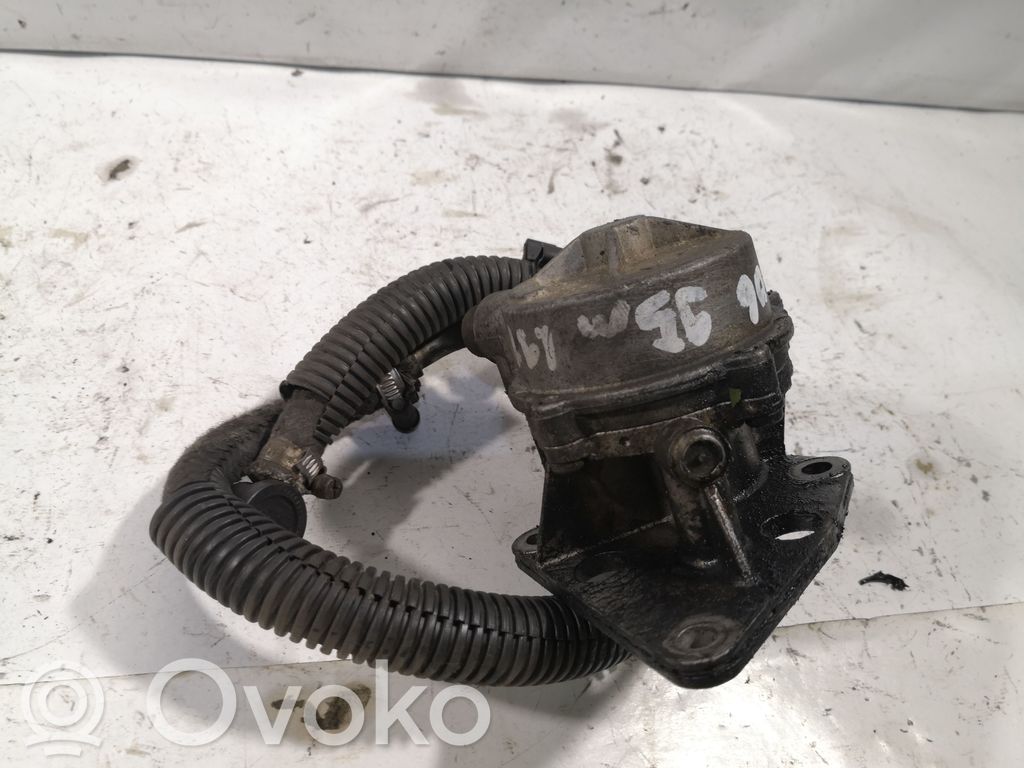 Peugeot 306 Vacuum pump 