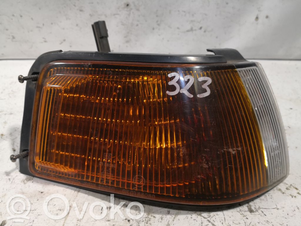 Mazda 323 F Front indicator light 