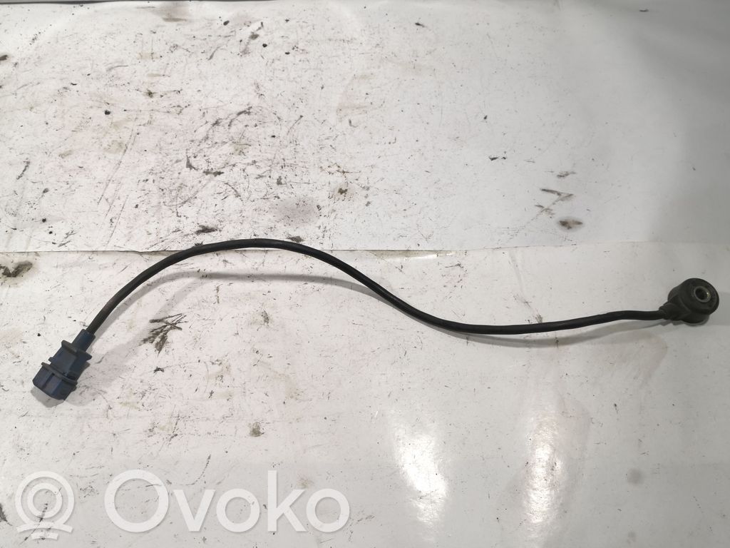 Audi 80 90 S2 B4 Klopfsensor 