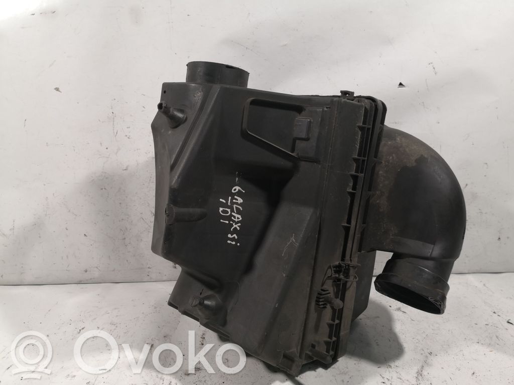 Ford Galaxy Air filter box 
