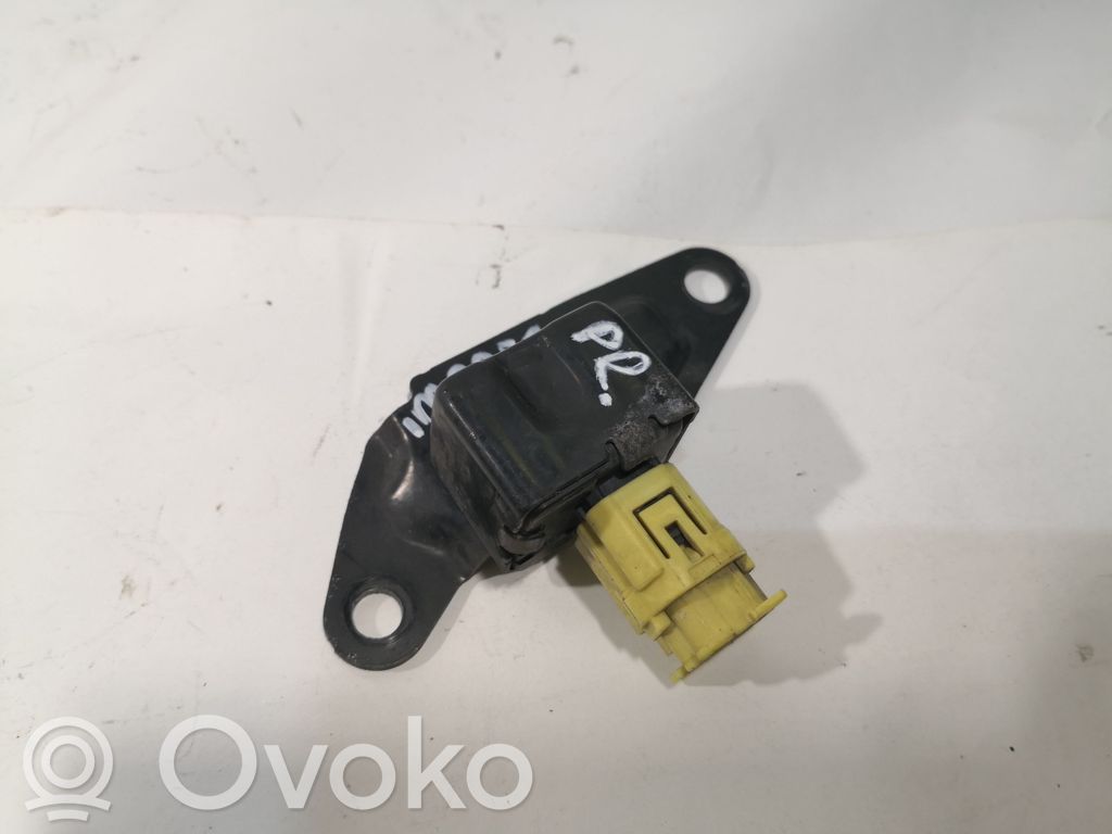 Subaru Impreza II Airbagsensor Crashsensor Drucksensor 
