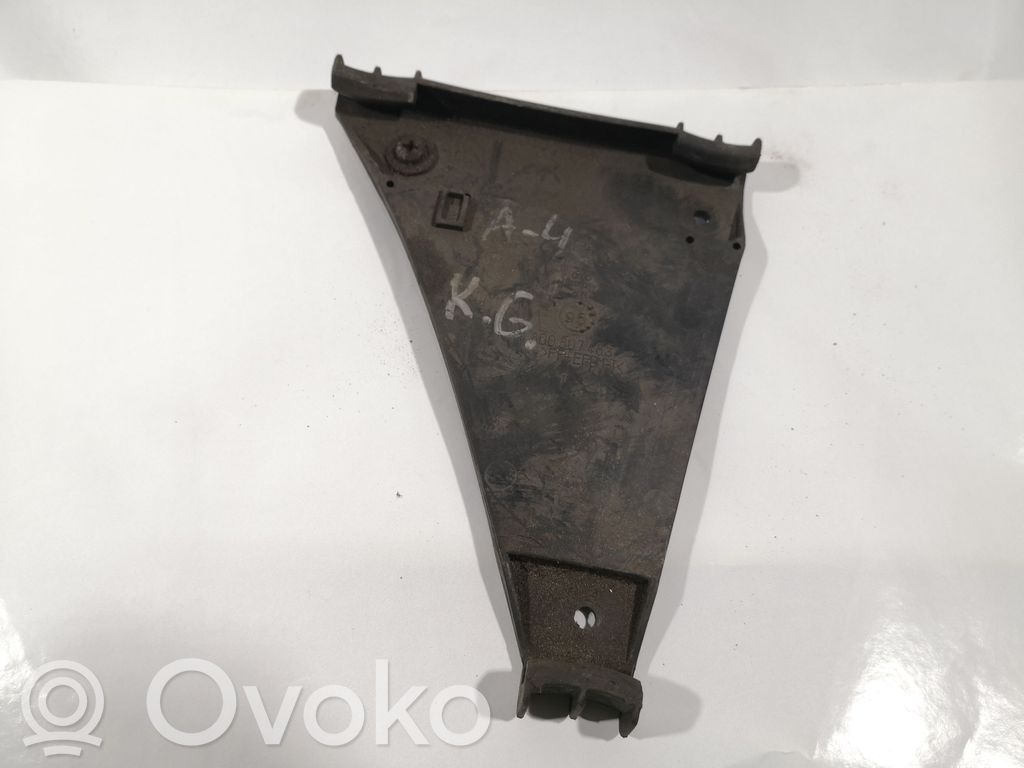Audi A4 S4 B5 8D Soporte de montaje del parachoques trasero 