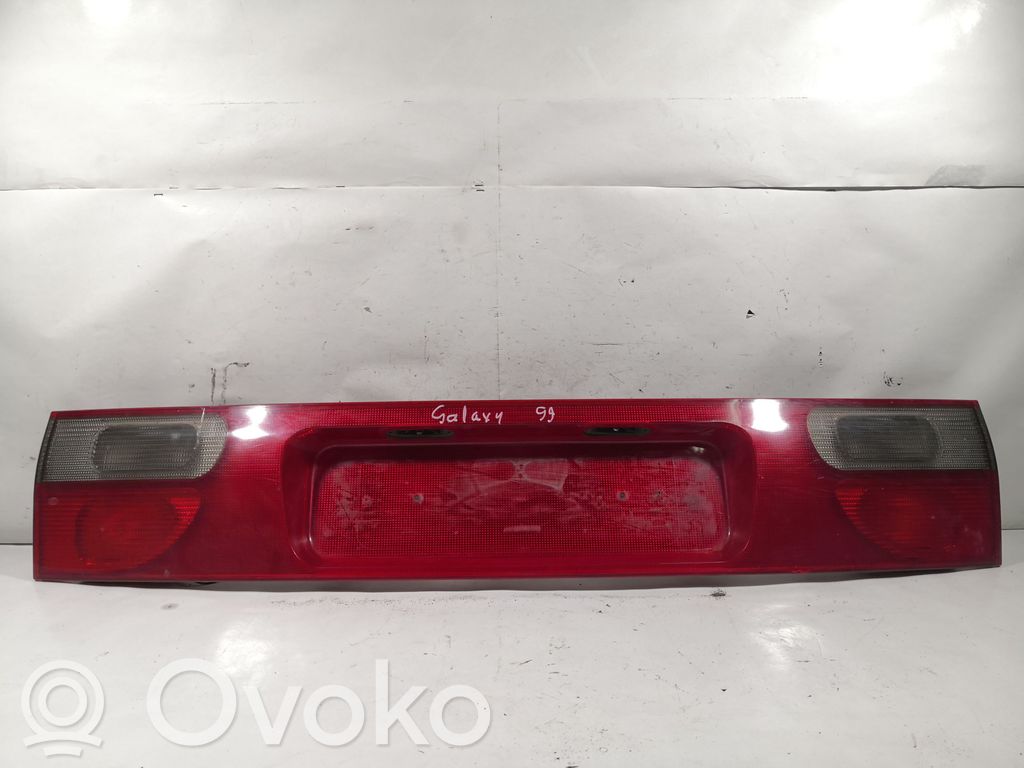 Ford Galaxy Rear light center trim bar blend 