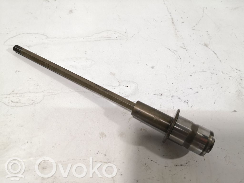 Audi A6 S6 C6 4F Oil pump balance shaft 