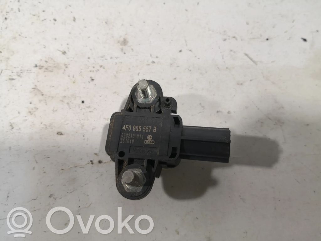 Airbagsensor Crashsensor Drucksensor   4F0955557B