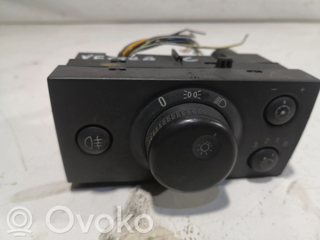 Opel Vectra C Light switch 