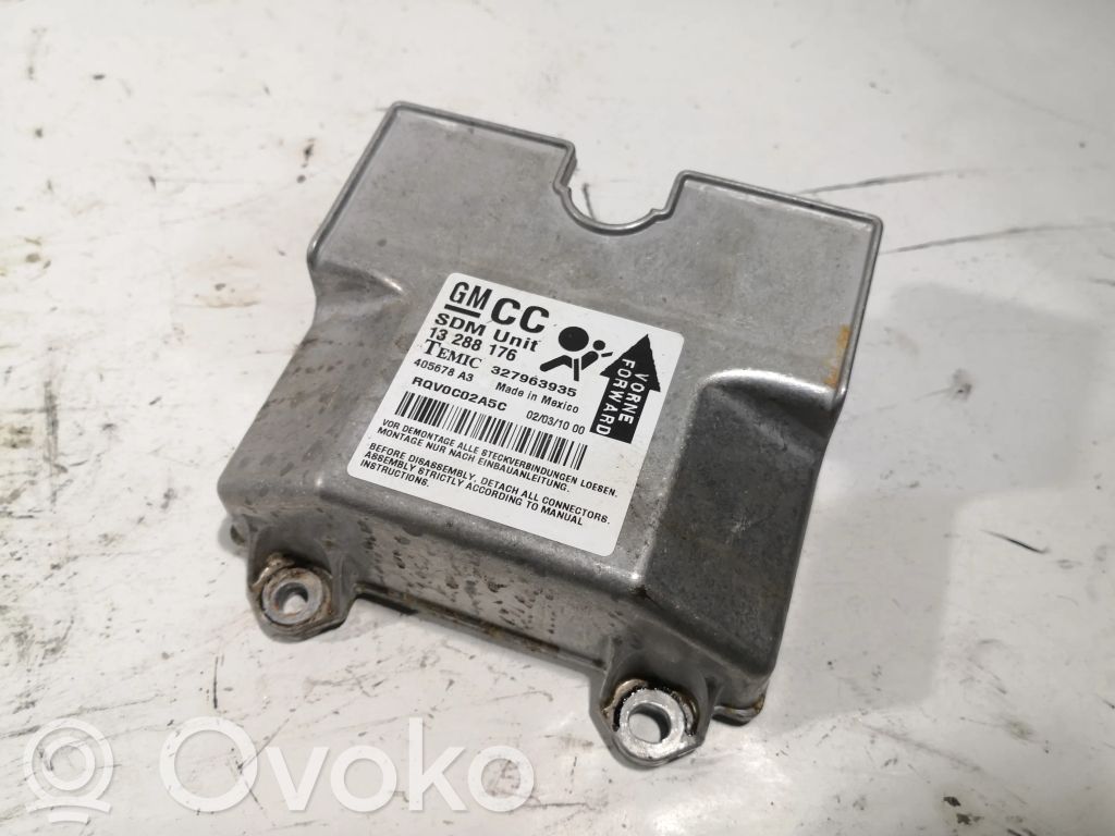 Opel Astra H Airbag control unit/module 