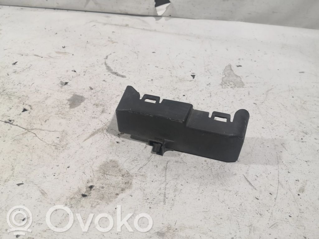 Opel Insignia A Dangtelis saugiklių dėžės 