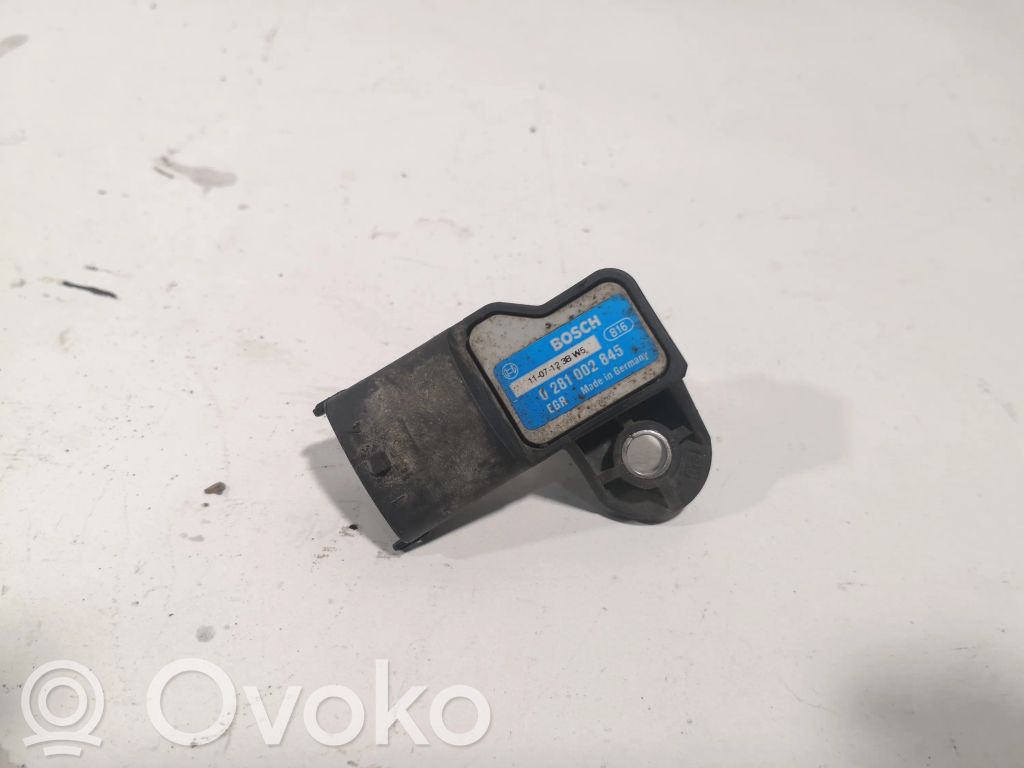 Opel Astra J Oro slėgio daviklis 