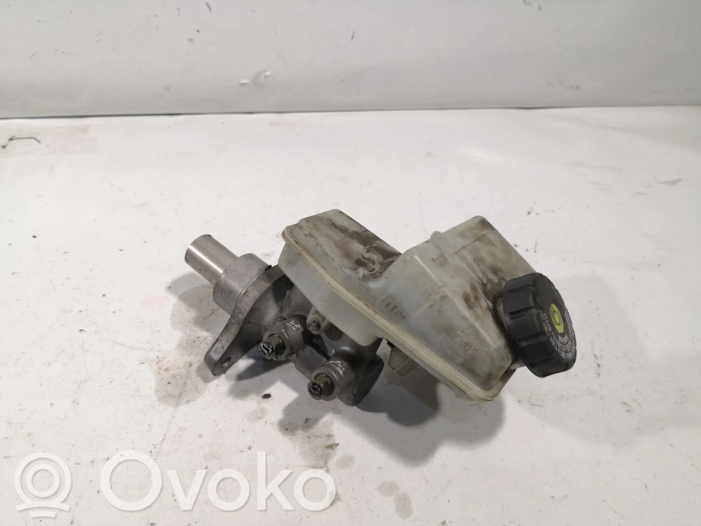 Opel Zafira B Pääjarrusylinteri 