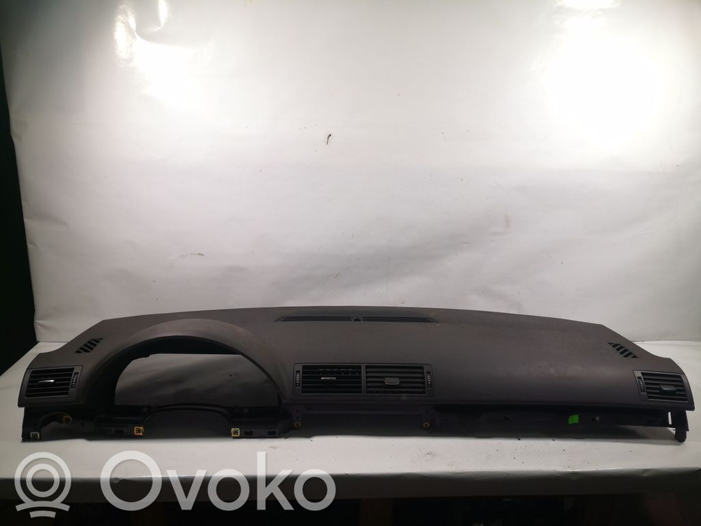 Audi A4 S4 B6 8E 8H Dashboard 
