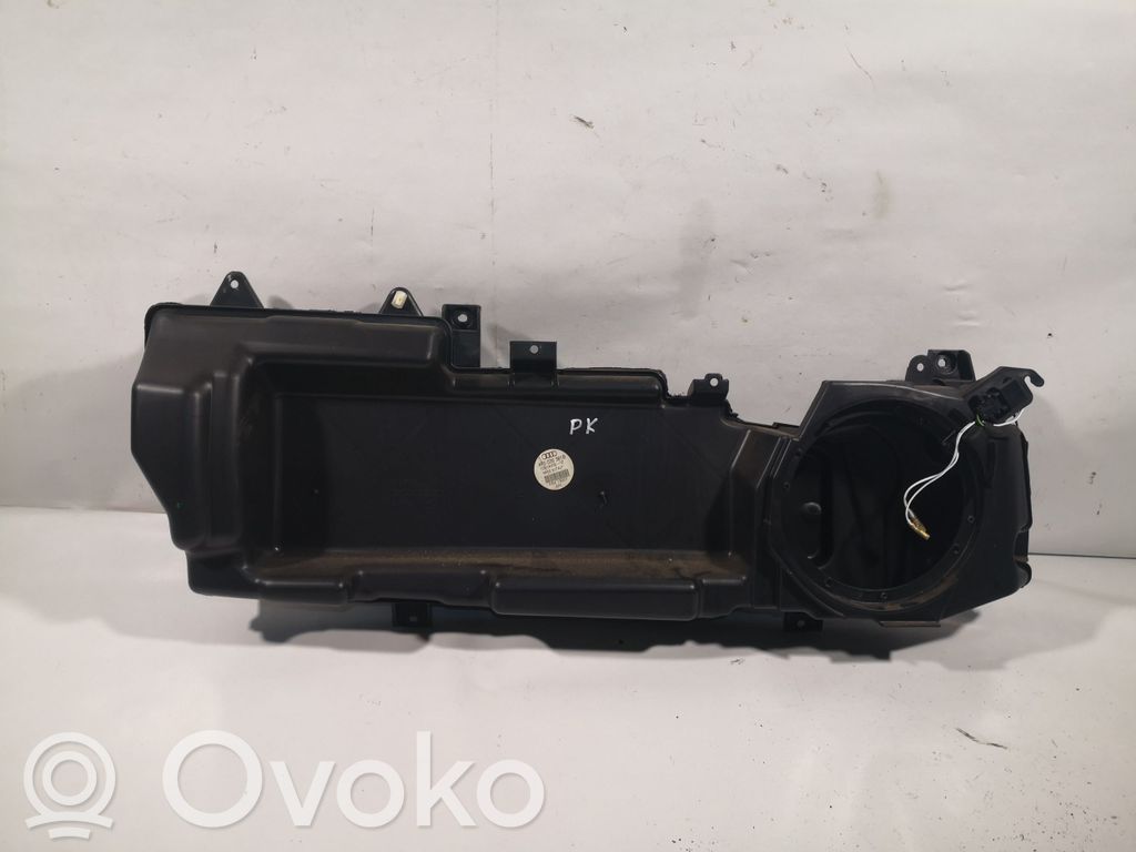 Audi A6 S6 C6 4F Subwoofer 