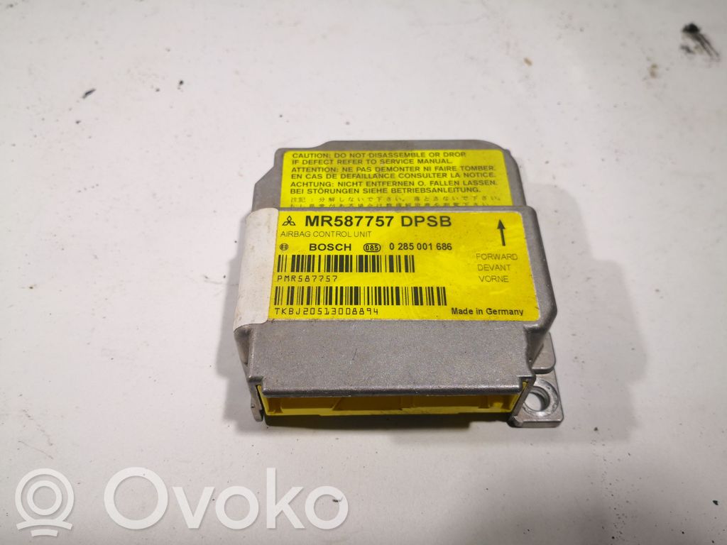 Mitsubishi Colt Airbag control unit/module 