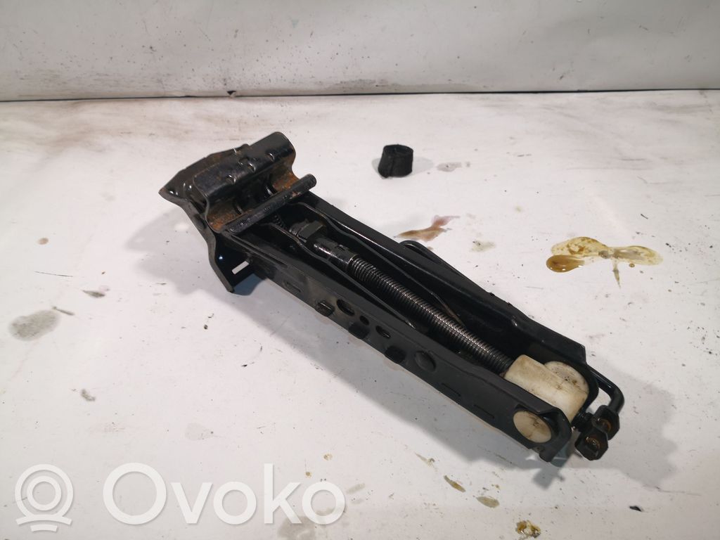 Citroen C4 I Tunkki 