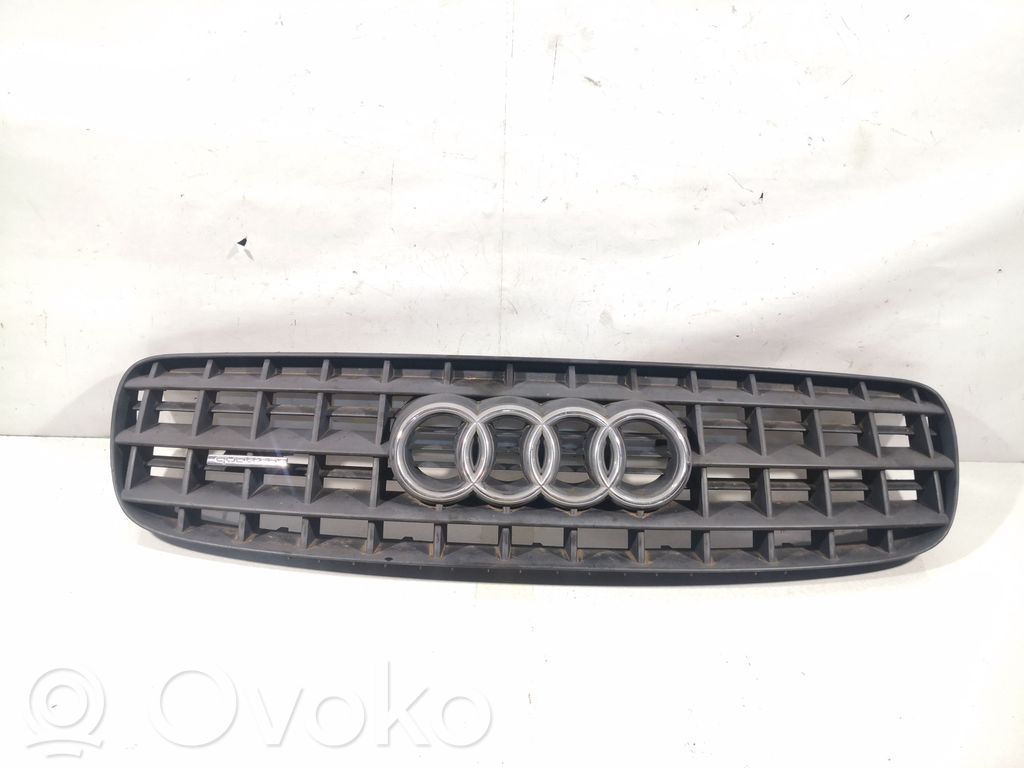 Audi TT Mk1 Etupuskurin ylempi jäähdytinsäleikkö 