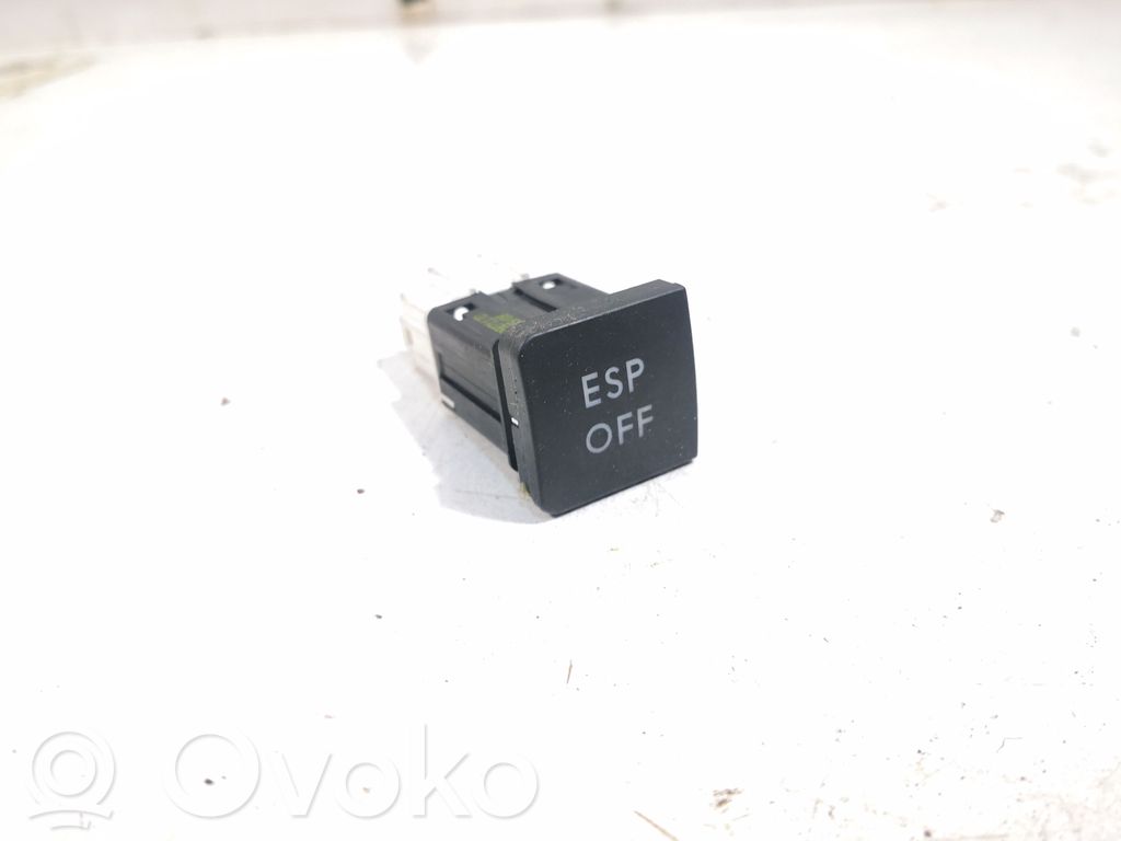 Volkswagen Golf V ESP (stability program) switch 