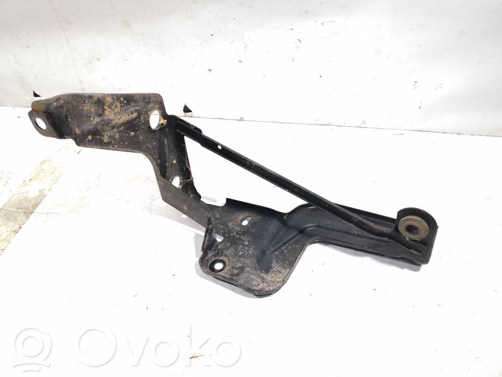 Audi A6 S6 C6 4F Intercooler pipe mounting bracket 