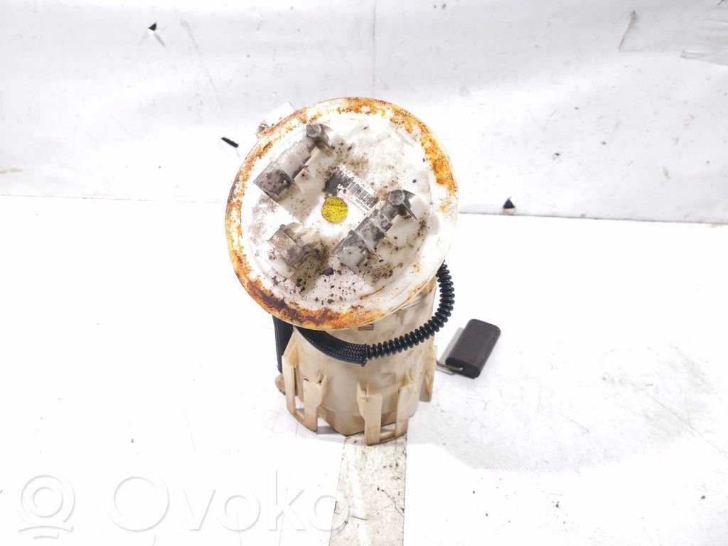 Opel Zafira B Bomba interna de combustible 